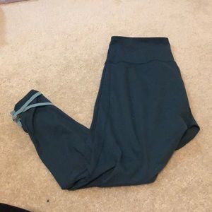 Old Navy Ballerina Athletic Leggings